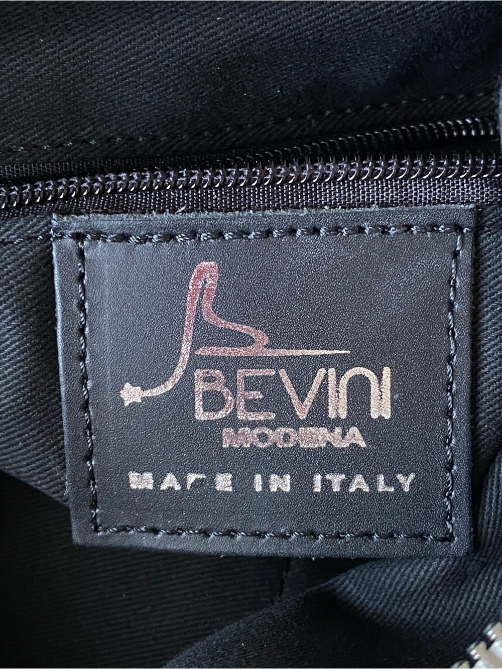 Bevini Modena B290 Italian Caw Leather Python Print Convertible Shoulder Bag - Picture 13 of 16